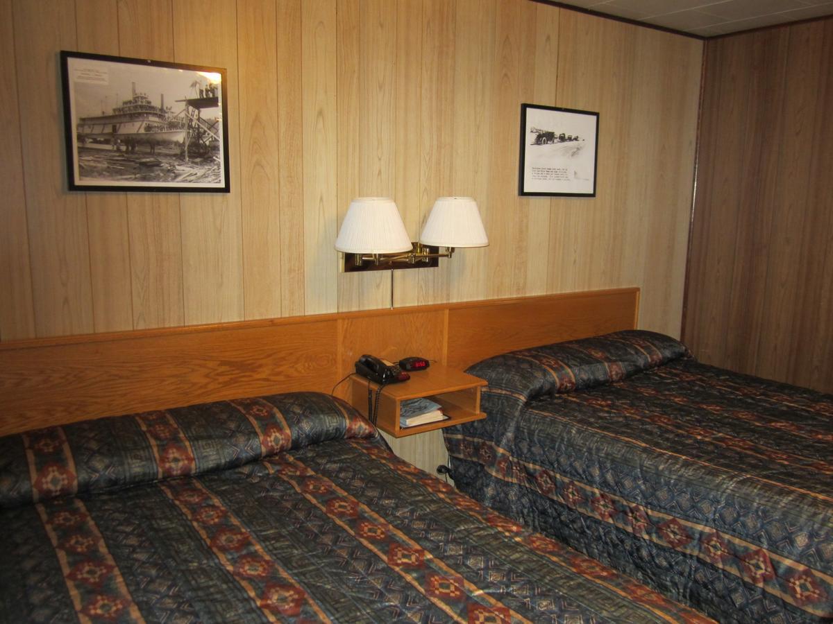 Airport Chalet 화이트호스 외부 사진