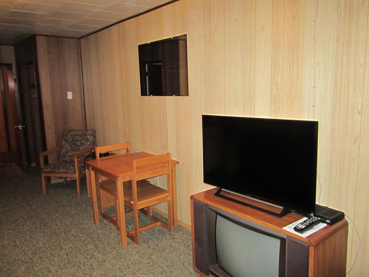 Airport Chalet 화이트호스 외부 사진